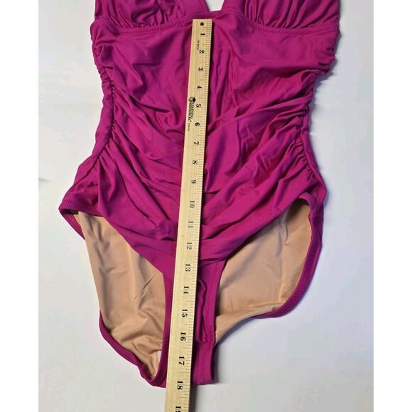 J.Crew Ruched V Neck One Piece Swimsuit Womens Size‎ 10 Fuchsia BC116 - Picture 7 of 10